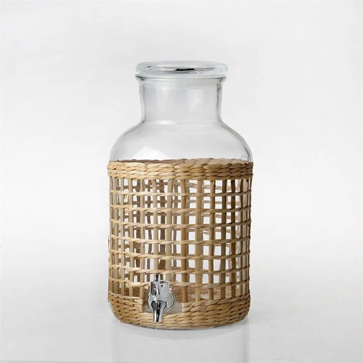 Cafe Glass Beverage Dispenser